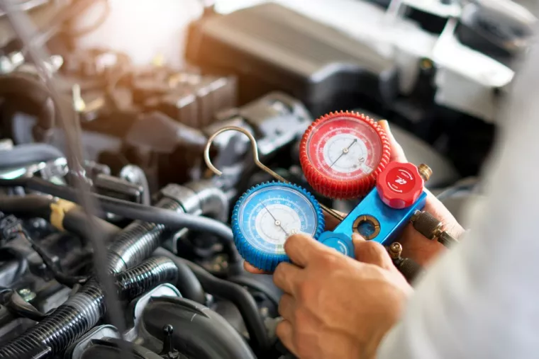 Comment colmater une fuite de climatisation d'un véhicule utilitaire ?, Antibes, GARAGE BN